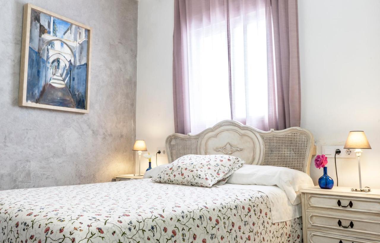 Hostal Trafalgar Барбате Екстериор снимка