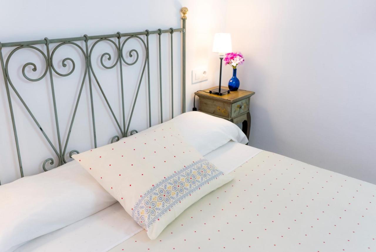 Hostal Trafalgar Барбате Екстериор снимка
