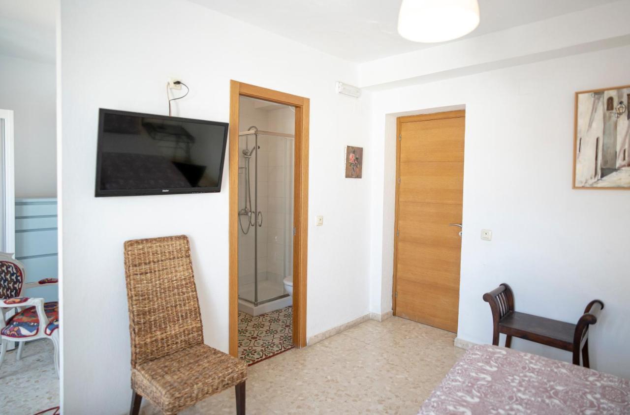 Hostal Trafalgar Барбате Екстериор снимка